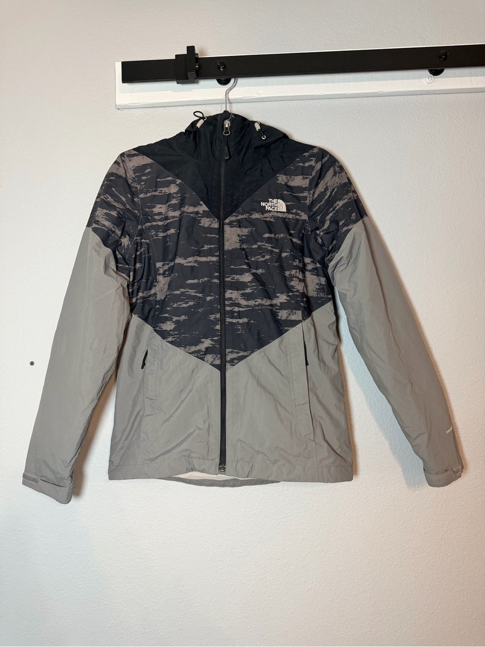 The North Face Women's Evolution Triclimate Jacket XS Gray Black Coat 3 in 1